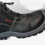 Bota industrial de microfibra jaspeada con puntera de protección no metálica